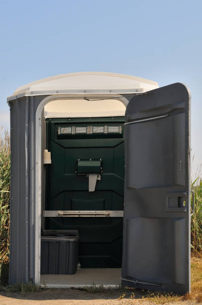 Best Portable bathroom rental  in San Augustine, TX